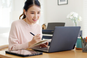 オンライン対応により場所を問わず進められる体制